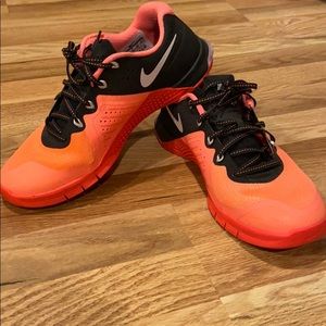 Women’s Nike Metcon 2 Flywire Shoes